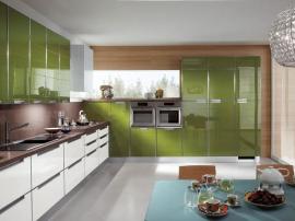 Кухня акрилайн Acrilayn стильная угловая эксклюзивная травяной зеленый с белым СДК