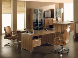 Мебель для офиса на заказ из МДФ и тамбурата песочного цвета