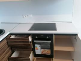 Мебель на кухню из МДФ без ручек с наполнением