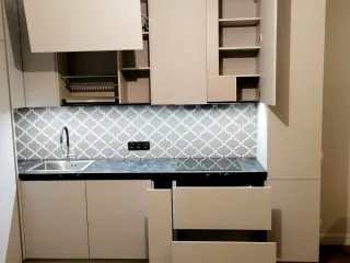 Внутренняя часть кухни