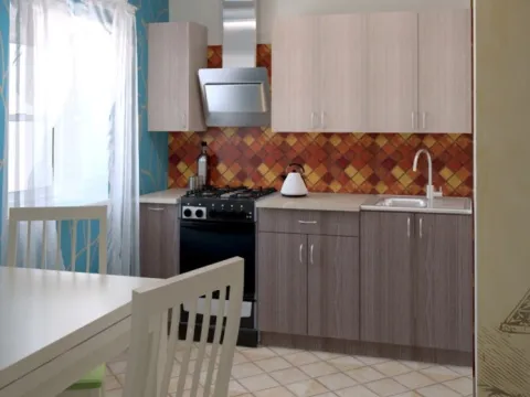 Эконом кухня с фасадами ЛДСП